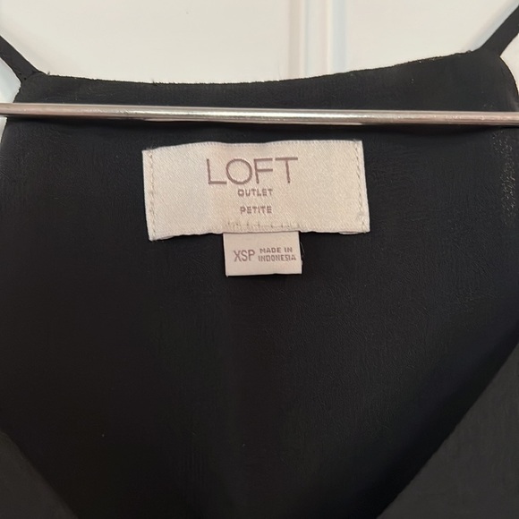 LOFT Cami Tank Size XS petite - Picture 3 of 7